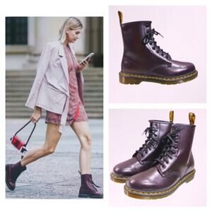 Dr. Martens NWOT 1460 Smooth Eggplant/Black Cherry Size 7L/6M    S3031